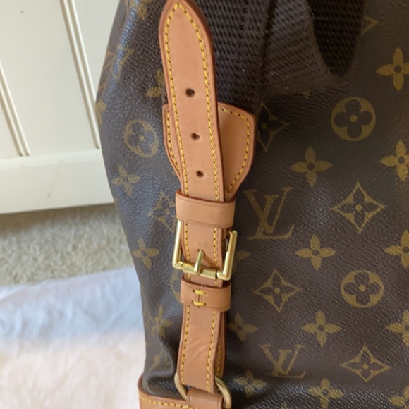 AUTHENTIC Louis Vuitton Montsouris GM backpack - Picture 7 of 7